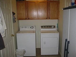 4th image of 413 Mineral Ave
