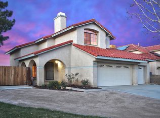 5663 W Avenue L2, Lancaster, CA 93536