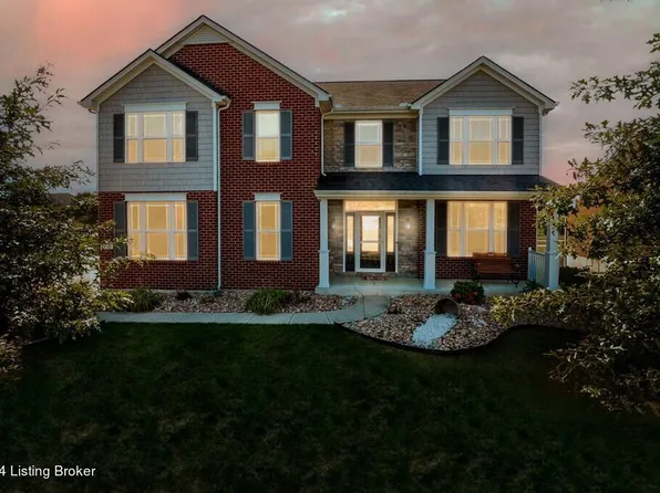1959 Montpelier Dr, Hebron, KY 41048