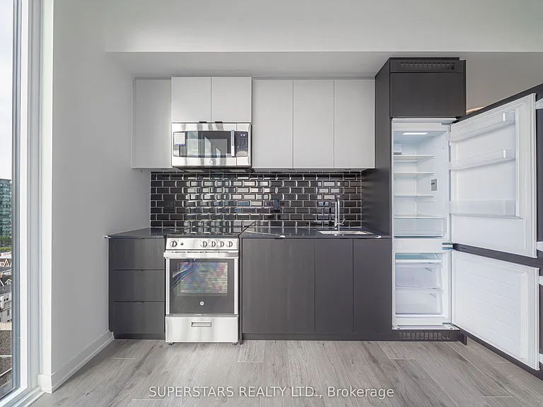 285 Dufferin St #1124 — Photo 18