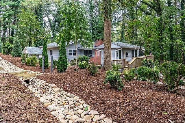 1st image of 159 Honeysuckle Dr