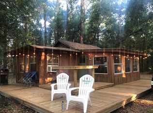 252 SE Riverside West Dr, Branford, FL 32008