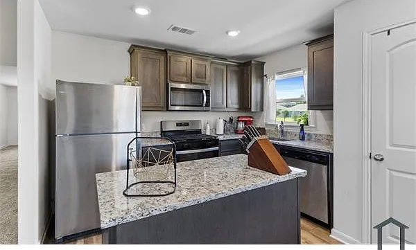932 American Flyer Blvd — Photo 12