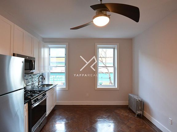 3rd image of 1 E 19th St APT 3B