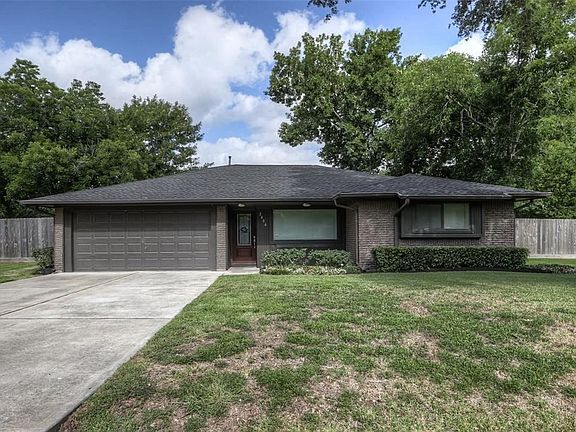 4th image of 2406 Cunningham Dr