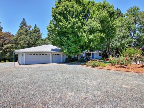 4th image of 7770 Chancery Ct