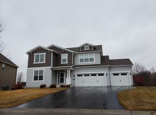 10800 Knollwood Ln, Woodbury, MN 55129