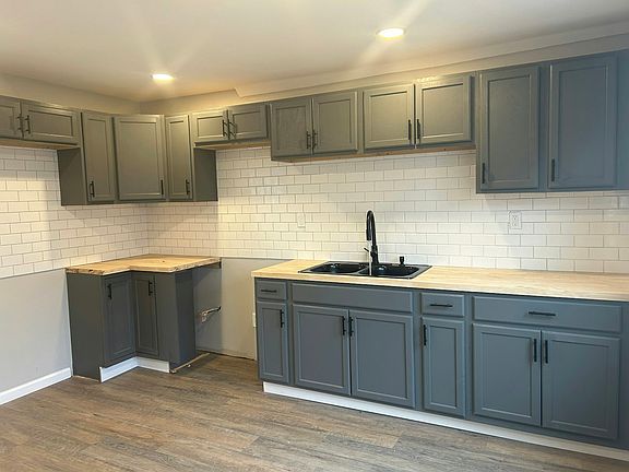 4th image of 5519 Eastlawn St #2
