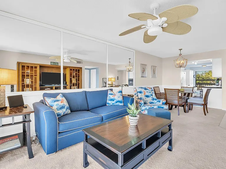 1332 Pasadena Ave S #205 — Photo 11