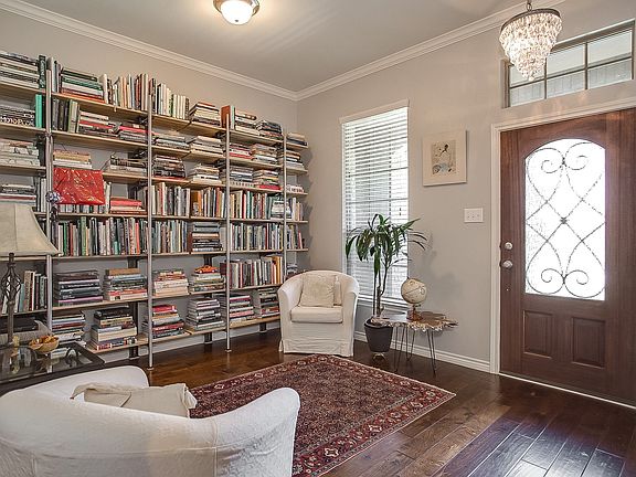 3_3805EnglewoodLane-2.jpg