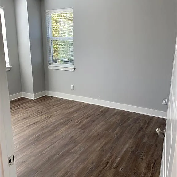 1731 W Deane St — Photo 5