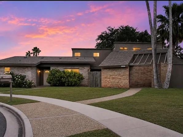 5053 Middlecoff Cir, Corpus Christi, TX 78413
