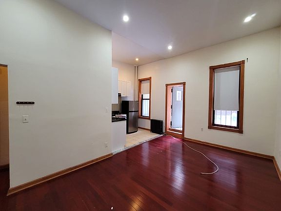 2nd image of 449 E 78th St #1Z