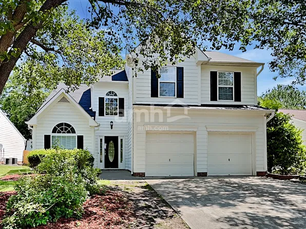 209 Kindlewood Dr, Durham, NC 27703