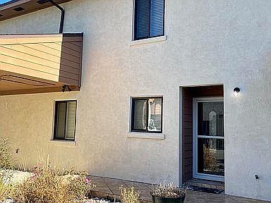 3rd image of 6901 N Lagoon Dr Unit 10