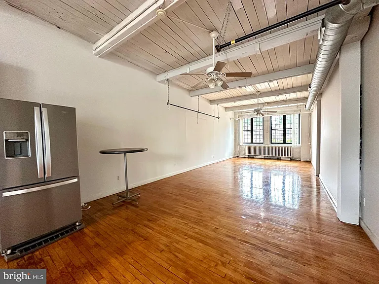 14 W Harvey St #16-2C — Photo 3