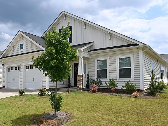 3rd image of 113 Sugarmaple Way