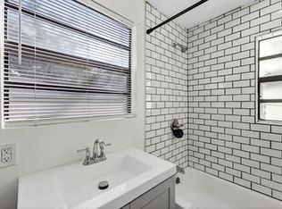 4525 Sun St, Saint Petersburg, FL 33709
