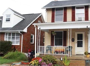 33 W 3rd St, Alburtis, PA 18011