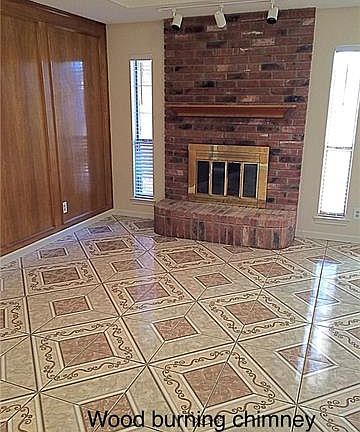 4th image of 4024 Brookway Dr