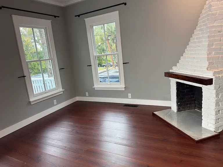 310 N 5th St — Photo 27