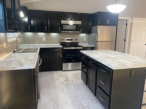 Kitchen_2