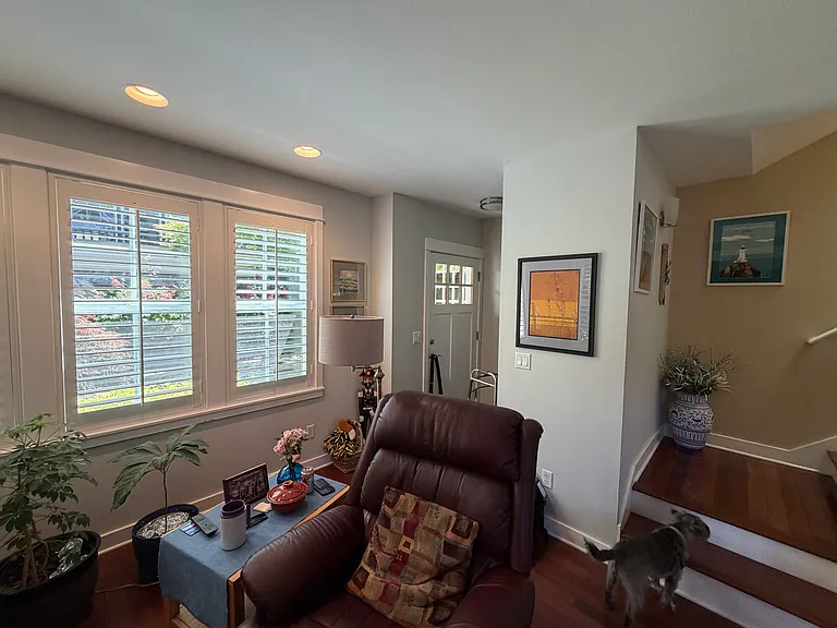 10240 NW Edgewood Dr — Photo 25