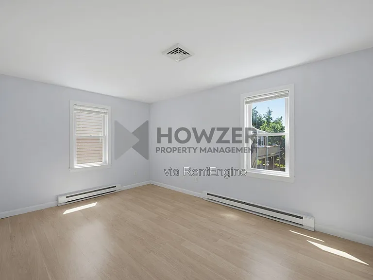 1029 Iyannough Rd #1D — Photo 25