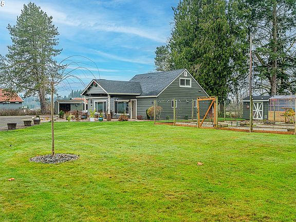 4th image of 17006 NE 182nd Ave