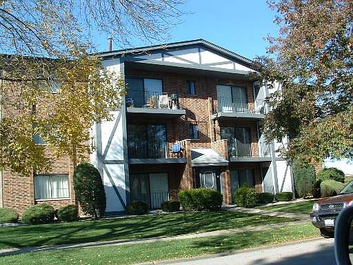 1st image of 16610 S Theresa Ln #201
