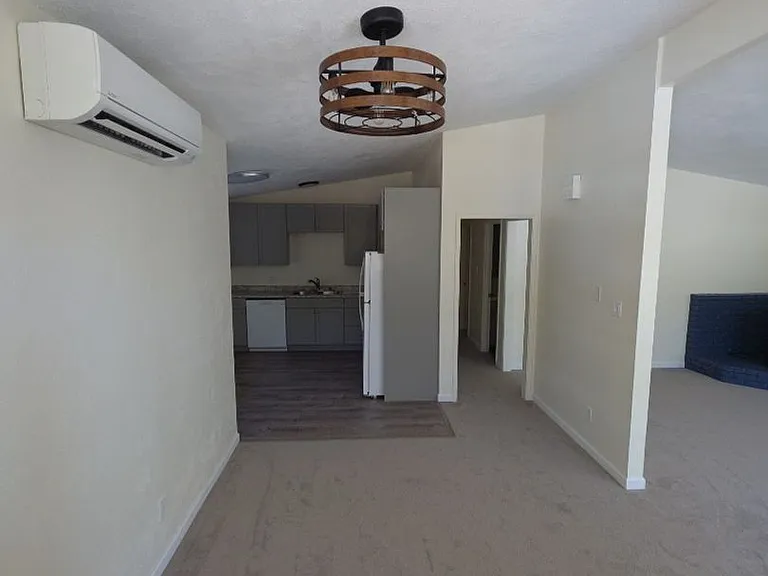 9460 Pawnee Trl — Photo 2