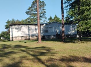119 Flint Ln, Sylvester, GA 31791