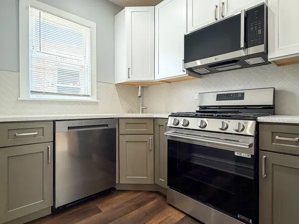 2304 N Lamon Ave #2, Chicago, IL 60639