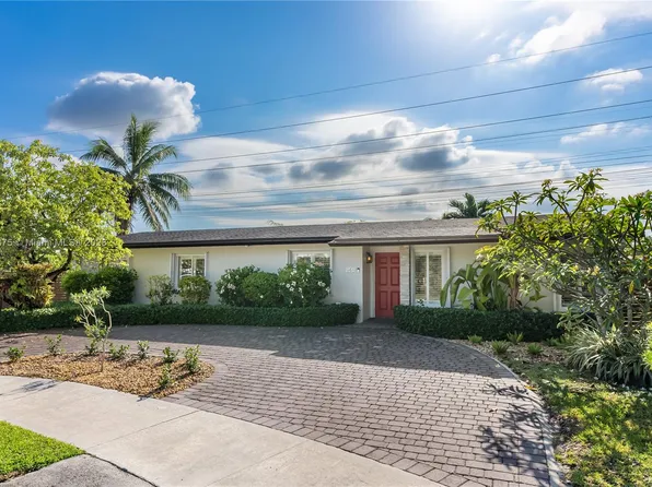 9461 SW 9th Ter, Miami, FL 33174