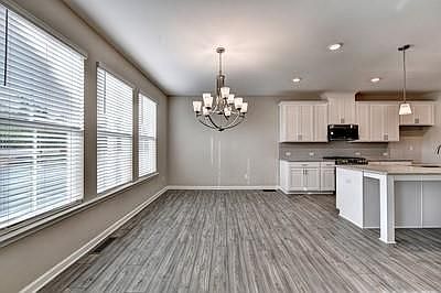 3rd image of 4635 White Buckeye Dr