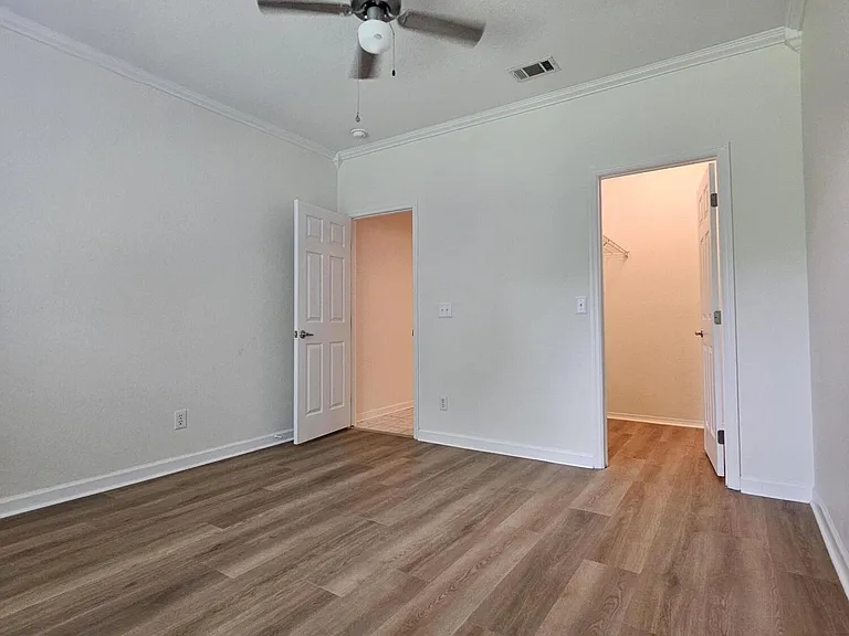 13810 Sutton Park Dr #1425 — Photo 9
