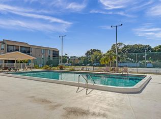 7175 Orange Dr #322, Fort Lauderdale, FL 33314