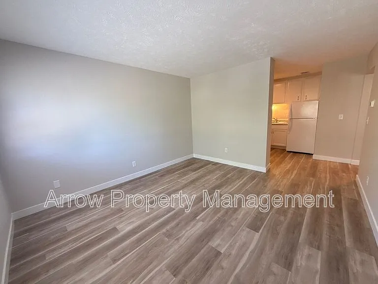 2206 K St #18 — Photo 5