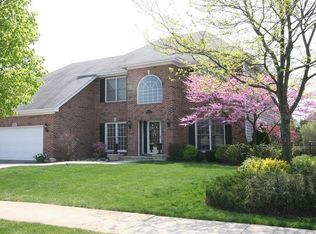 1202 Lindsay Ct, Wheaton, IL