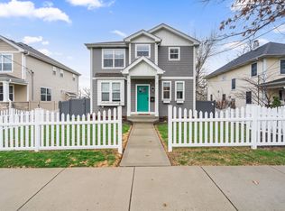 11 E Custer St, Lemont, IL 60439