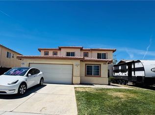 45313 Robinson Dr, Lancaster, CA 93535