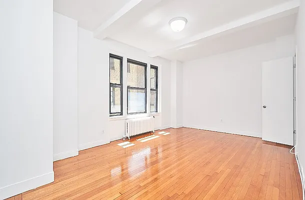 Rented by Living New York | media 10