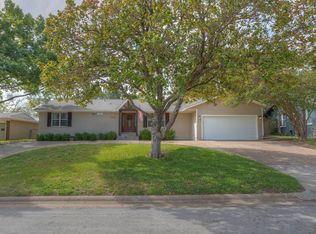 4454 Ridgevale Rd, Fort Worth, TX 76116