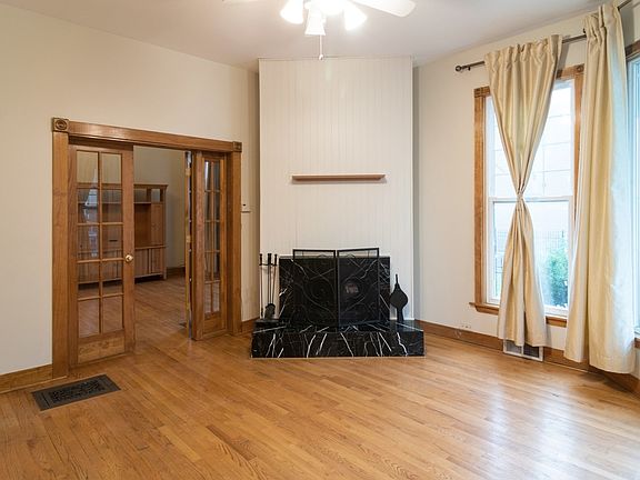 5th image of 5734 W Race Ave