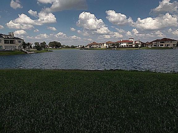 4th image of 1 Majestic View Ct