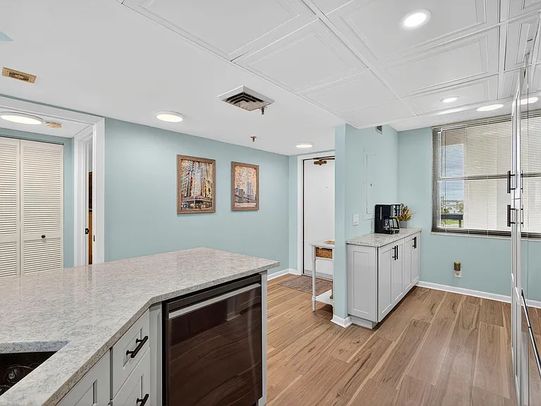 9650 S Ocean Dr #302 — Photo 5