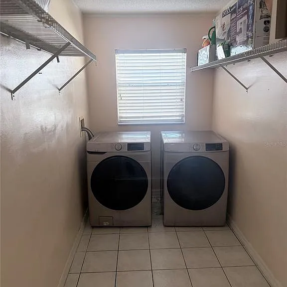 2618 Hawthorne Ln — Photo 14