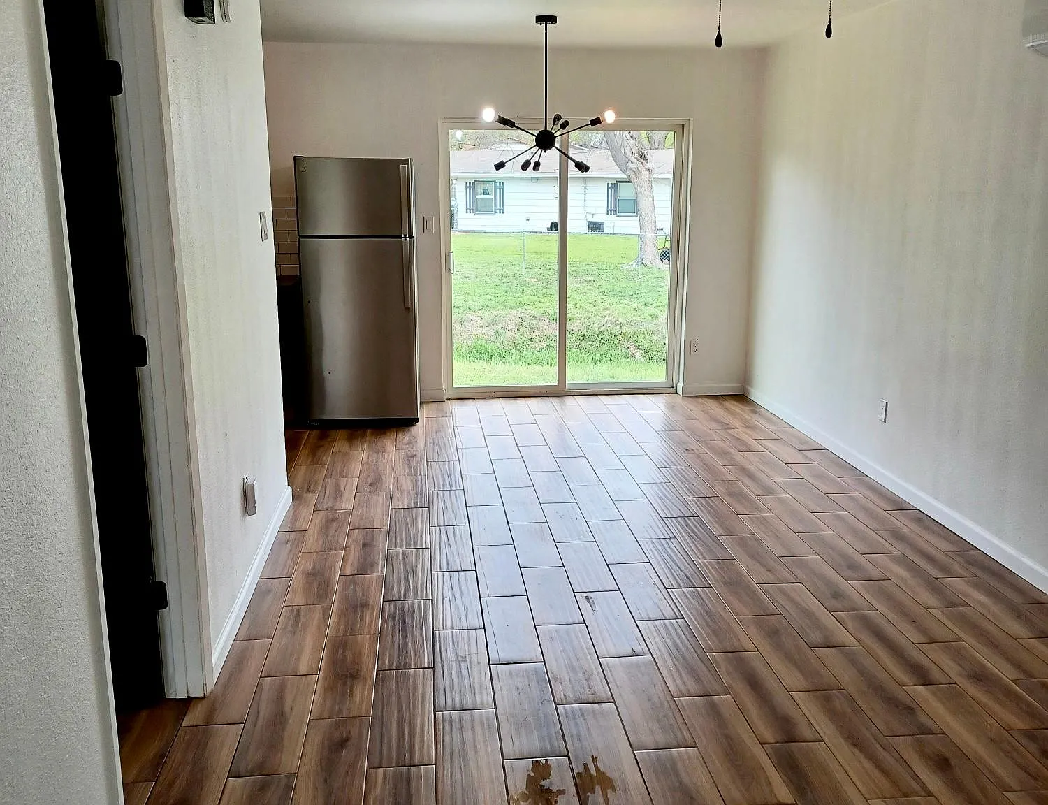 1 bed, 560 sqft, $695 — Photo 1