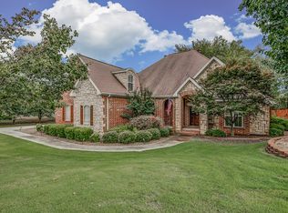 2601 Elk Ridge Ave, Springdale, AR 72762