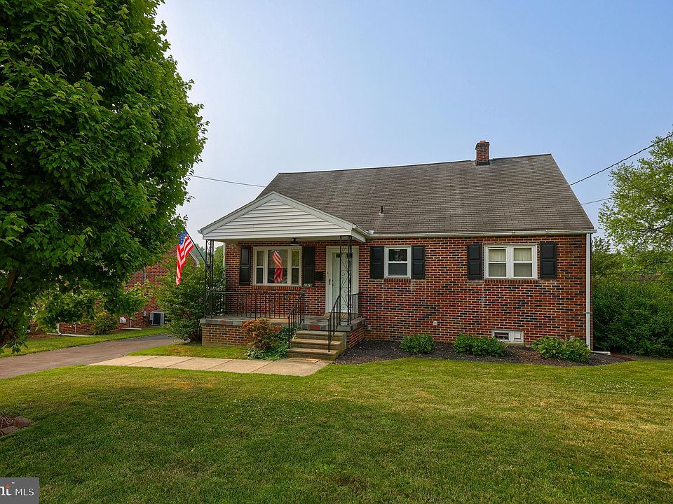 1310 Maple Ave, Lancaster, PA 17603 Zillow
